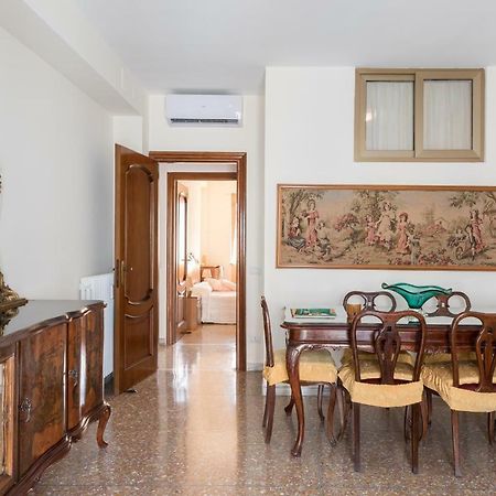 Hortis Apartment, 5 Persone, 2 Camere, Balcone, Metro C E Tram Per Il Centro Rom Eksteriør billede