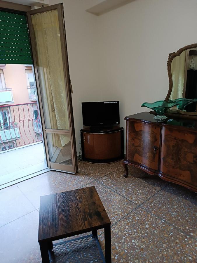 Hortis Apartment, 5 Persone, 2 Camere, Balcone, Metro C E Tram Per Il Centro Rom Eksteriør billede